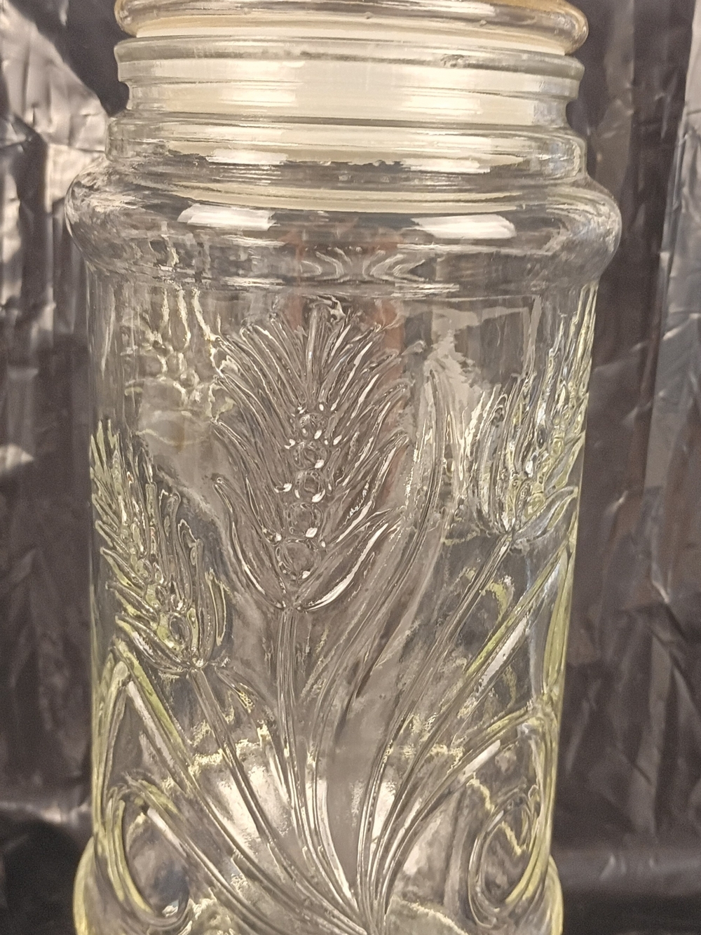 Vintage 1982 Planters Mr Peanut Glass Jar Canister Wheat Pattern Anchor Hocking